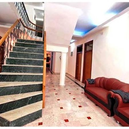 Hotel Ranikhet Grand Exterior foto